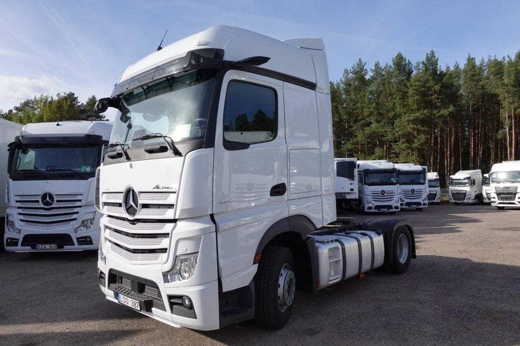 MERCEDES-BENZ ACTROS 1845 LS