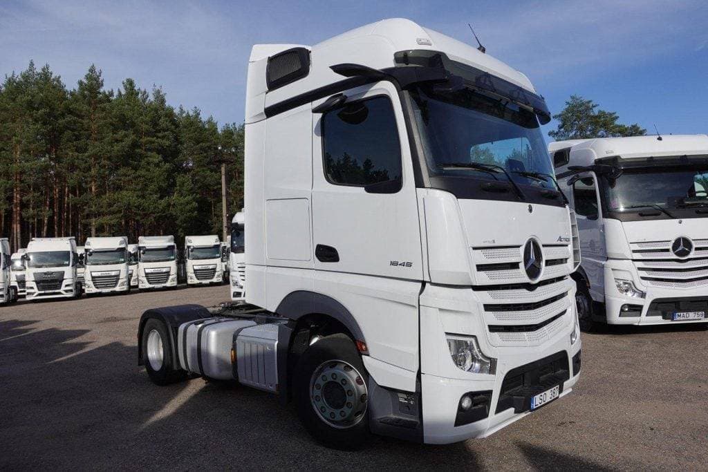 MERCEDES-BENZ ACTROS 1845 LS