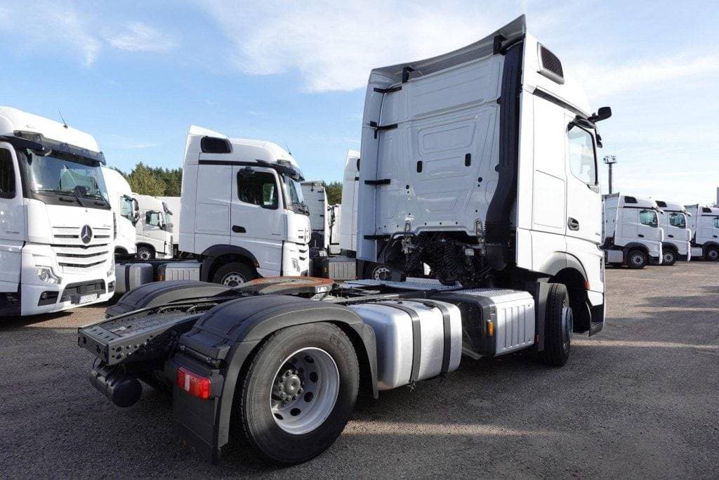 MERCEDES-BENZ ACTROS 1845 LS