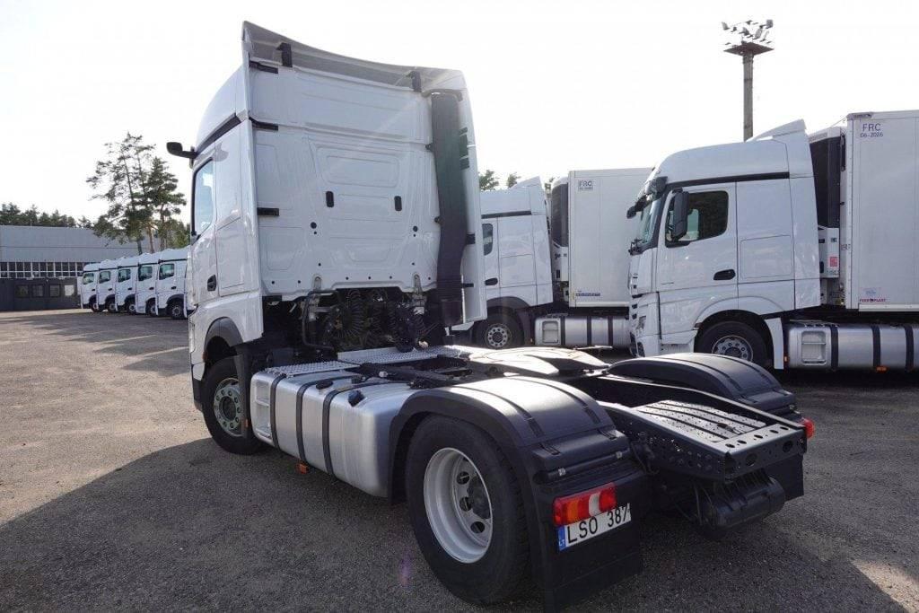 MERCEDES-BENZ ACTROS 1845 LS