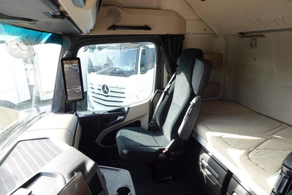 MERCEDES-BENZ ACTROS 1845 LS